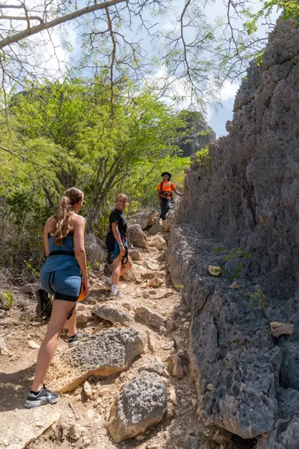 Rock-Climbing-17